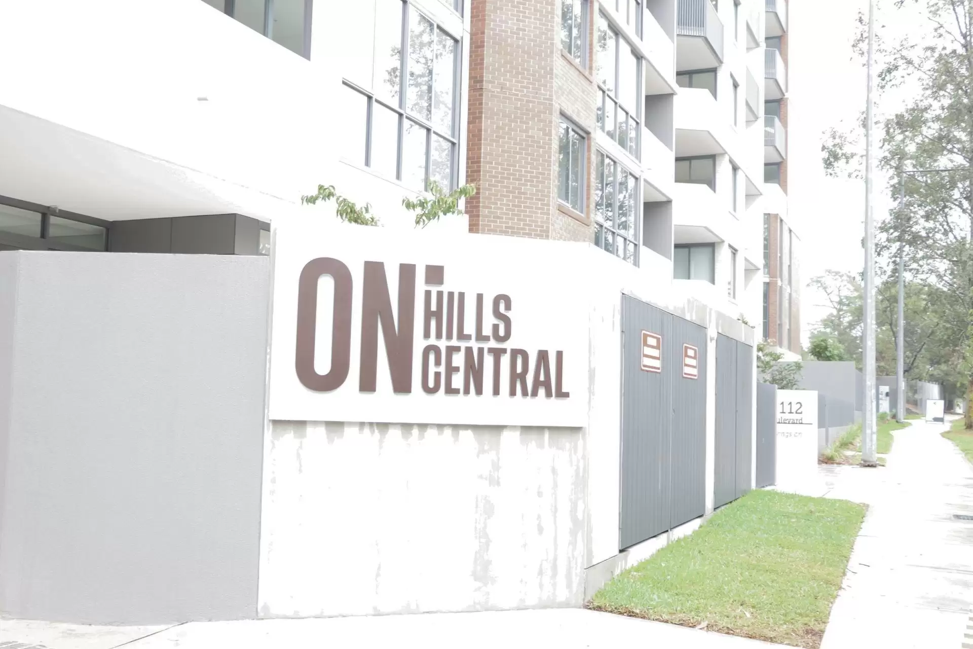 515/112 Caddies Boulevard, Rouse Hill Leased by Murdoch Lee Estate Agents - image 2