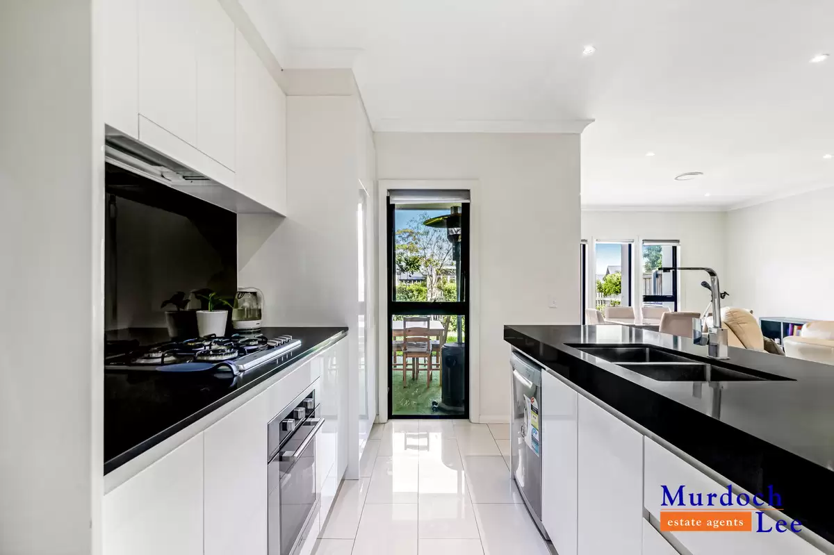 93 Grace Crescent, Kellyville Leased by Murdoch Lee Estate Agents - image 3
