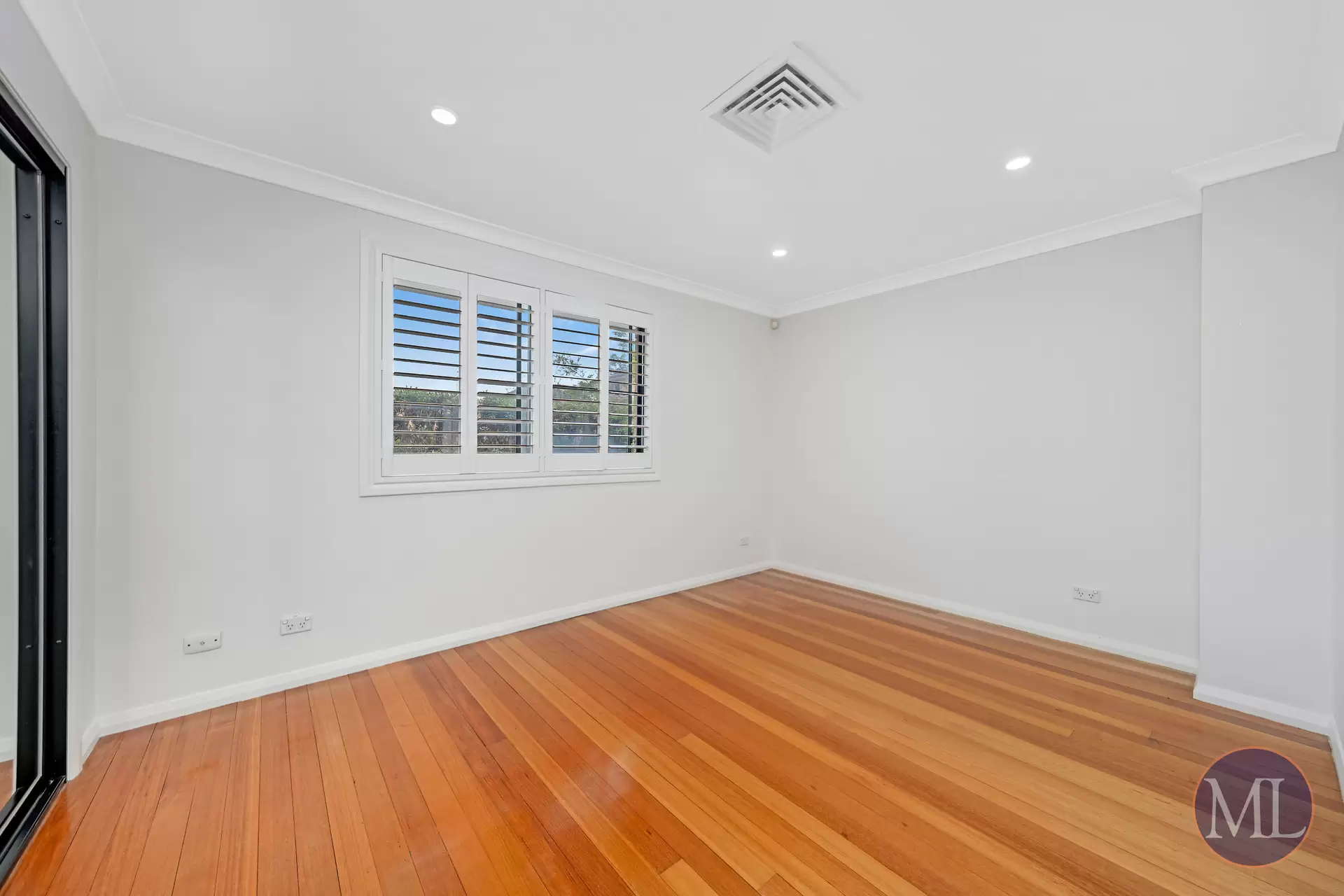 3 Orangery Place, Bella Vista Leased by Murdoch Lee Estate Agents - image 5