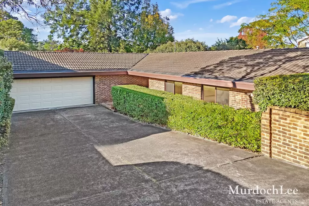 12 Lisa Crescent, Castle Hill Sold by Murdoch Lee Estate Agents