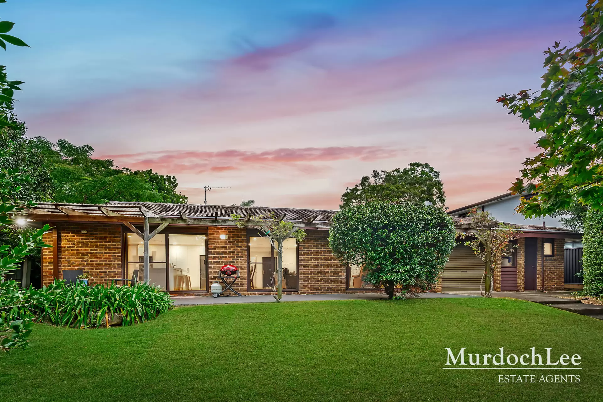 12 Lisa Crescent, Castle Hill Sold by Murdoch Lee Estate Agents - image 2