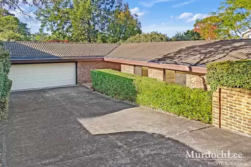 12 Lisa Crescent, Castle Hill Sold by Murdoch Lee Estate Agents