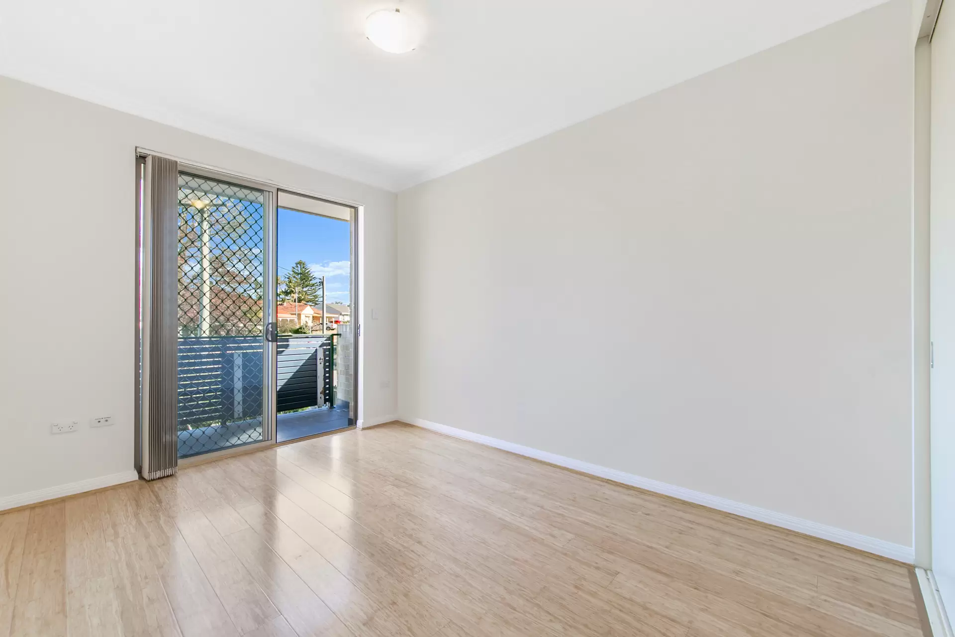 10/17 Graham Crescent, Baulkham Hills Leased by Murdoch Lee Estate Agents - image 6