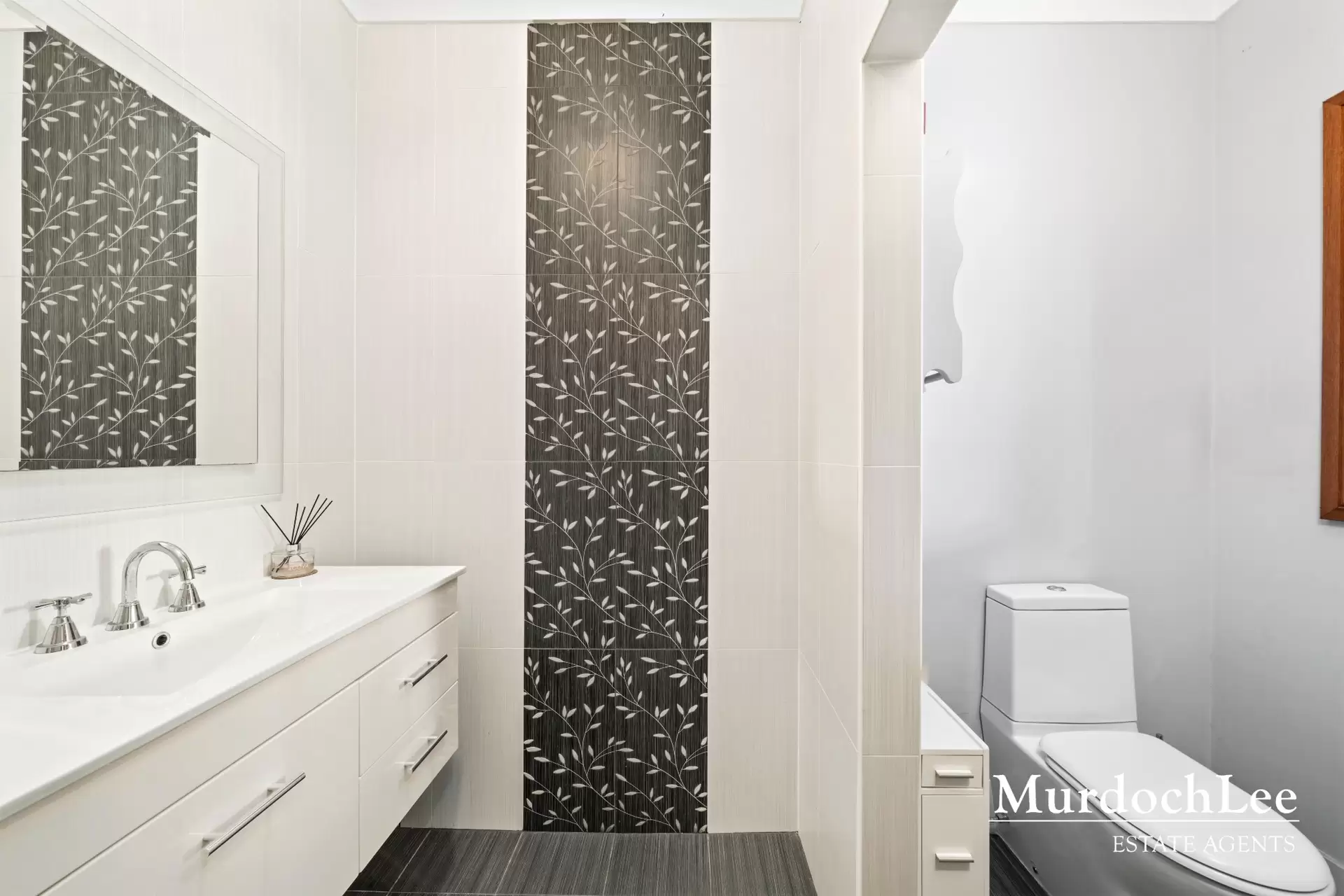 2/15 Owen Avenue, Baulkham Hills Sold by Murdoch Lee Estate Agents - image 13