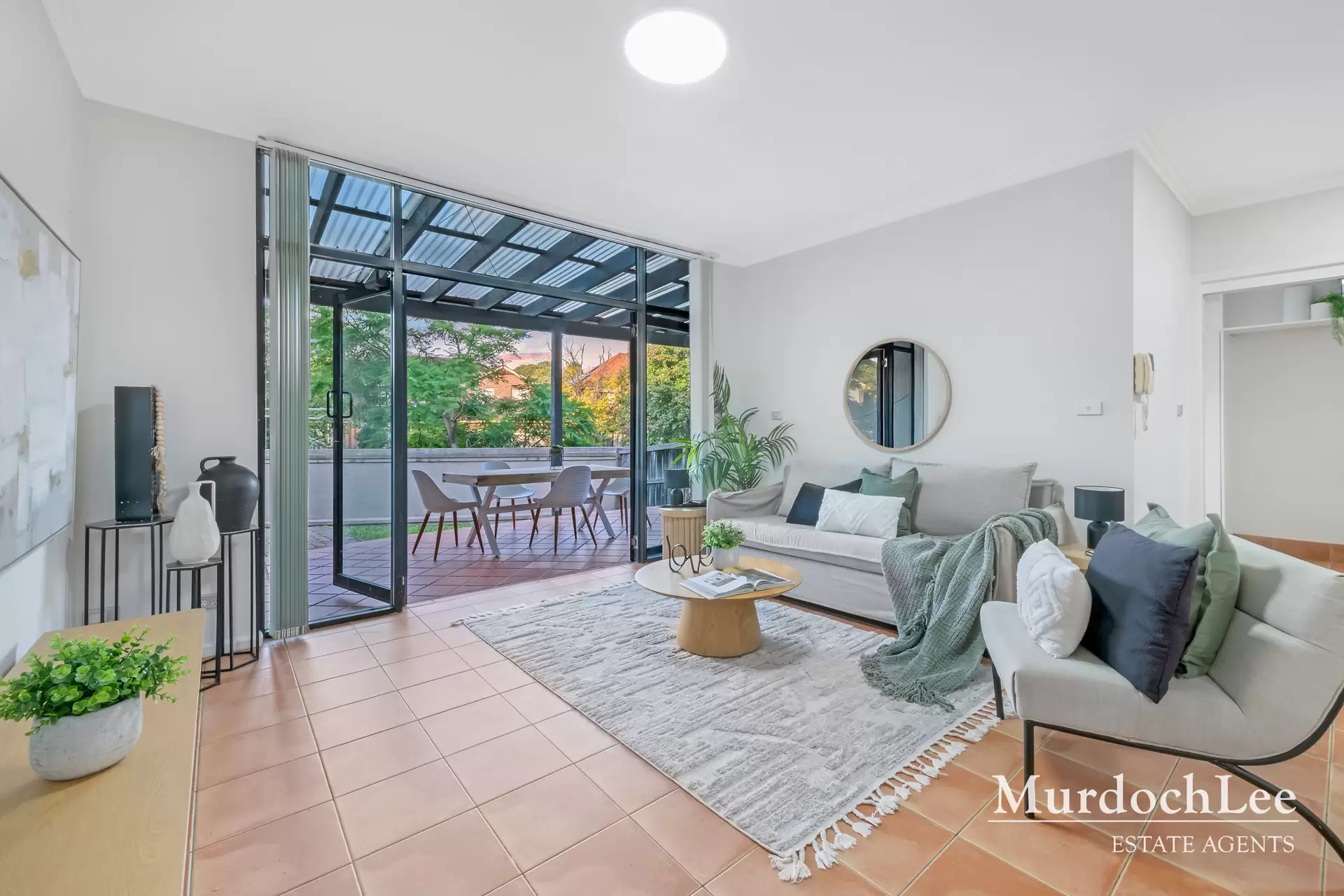22/4 Hindle Terrace, Bella Vista Sold by Murdoch Lee Estate Agents - image 1